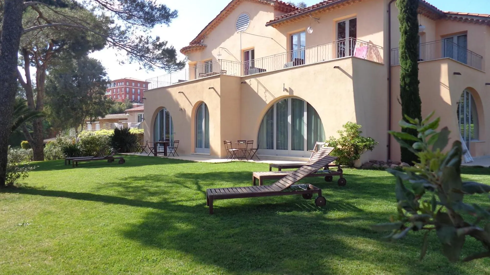 Villa Angelina Front Beach Grimaud